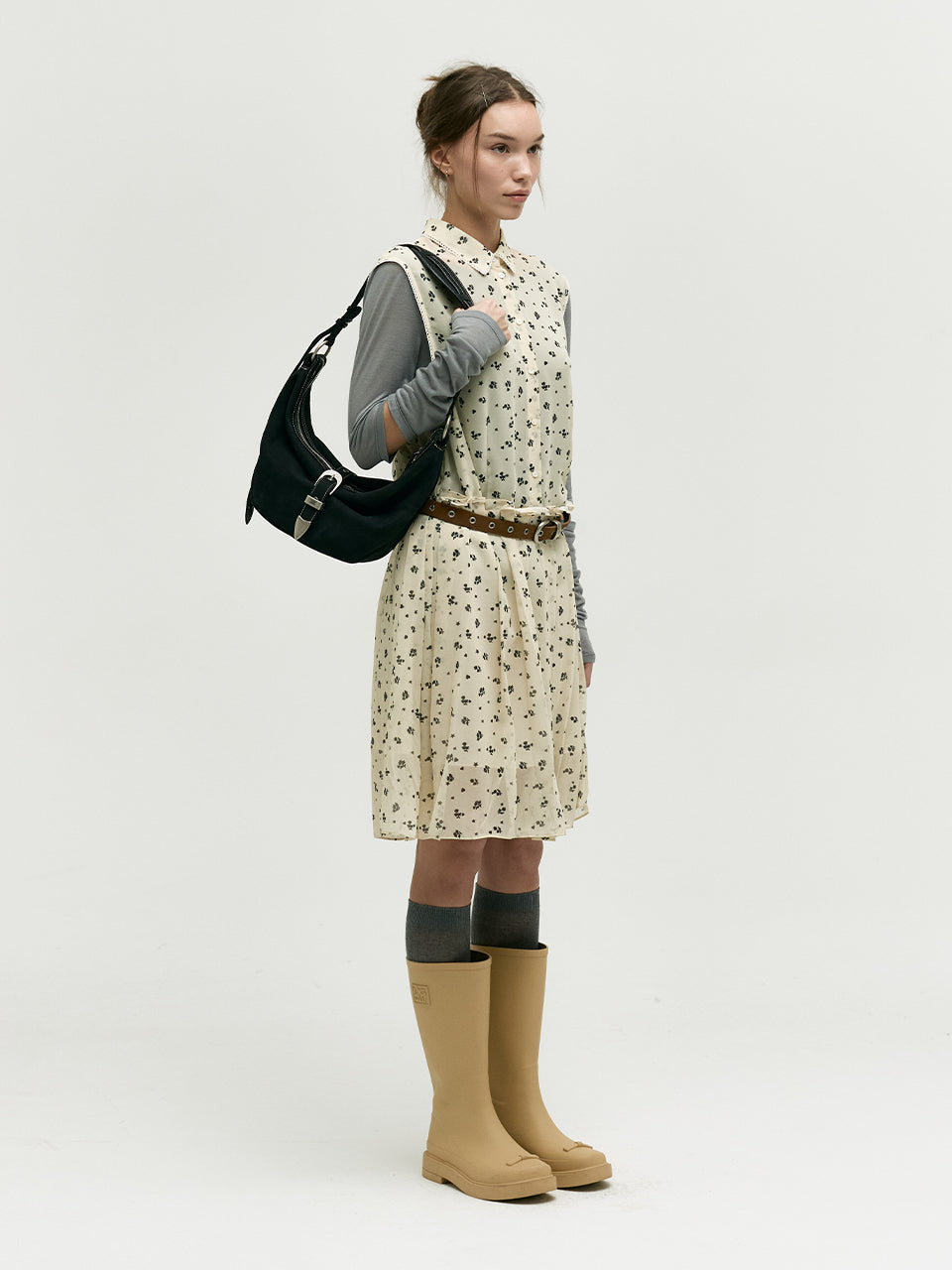 BELTED HOBO MEDIUM_black nubuck