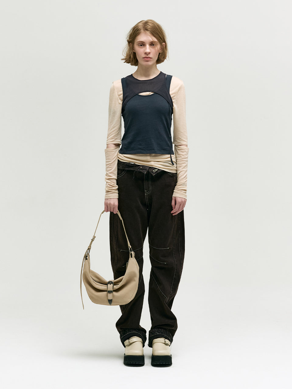 BELTED HOBO MEDIUM_nude nubuck