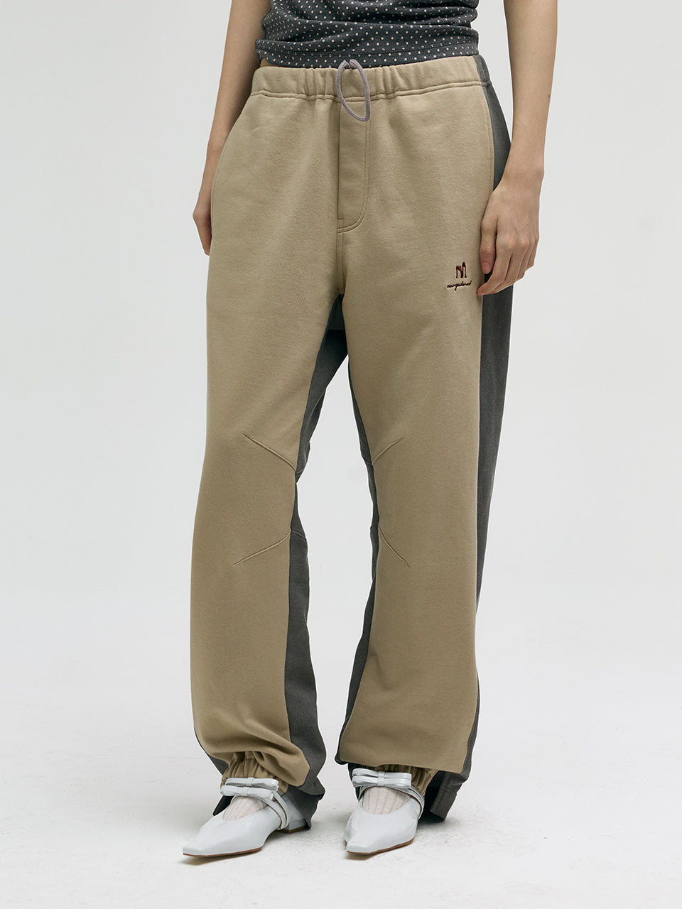 RE WORK SWEATPANTS_beige