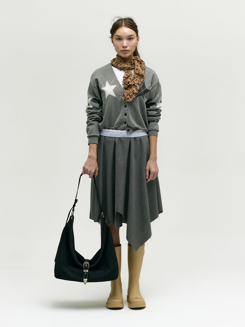 BELTED HOBO_black nubuck