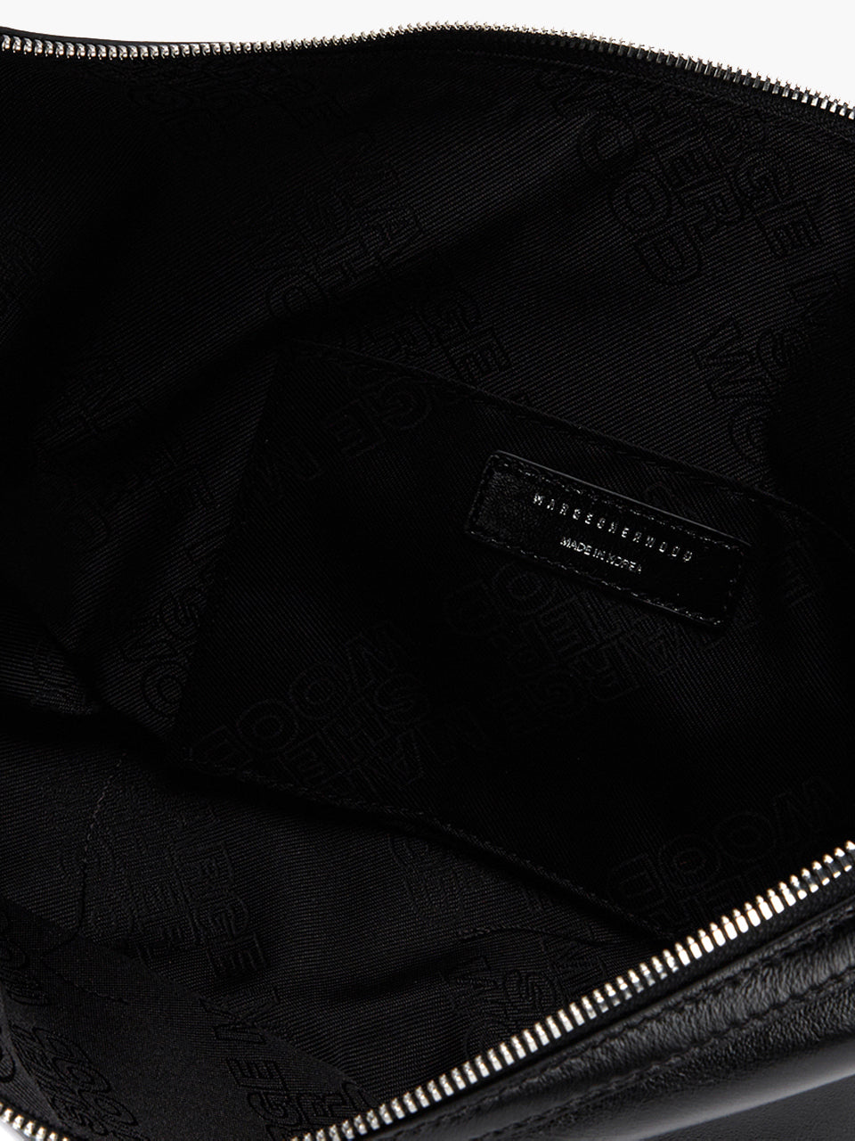 BELTED HOBO MEDIUM_black glossy plain