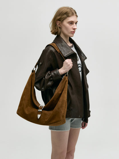 BELTED HOBO_chestnut nubuck